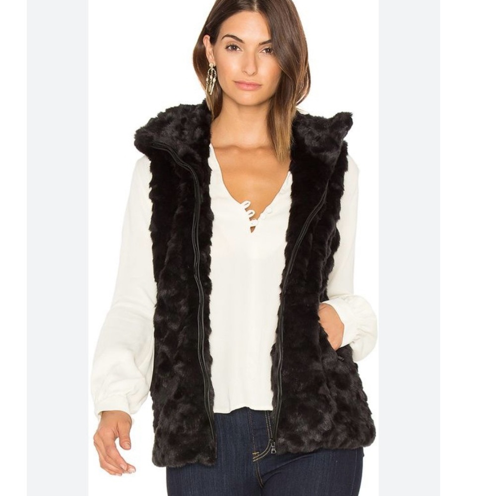 DAVID LERNER Quilted Faux Fur Vest in Black Size XS
